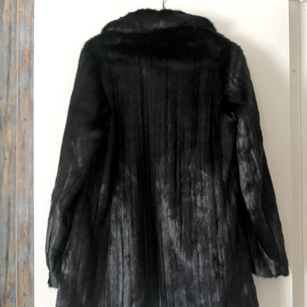 Winter fur coat vegan fur super elegant must have timeless design